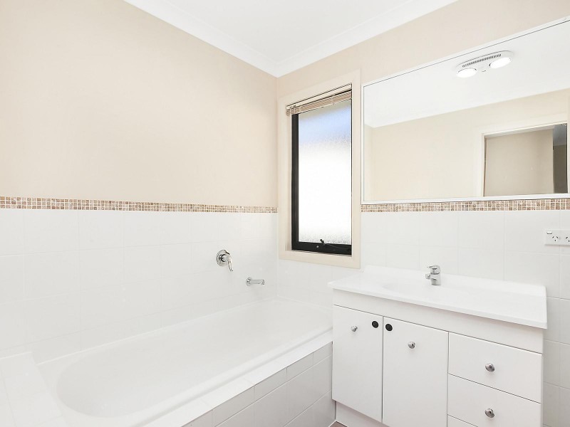 62 Mary Gillespie Avenue, Gungahlin ACT 2912