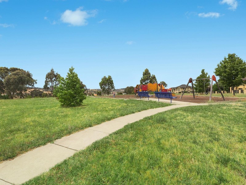 62 Mary Gillespie Avenue, Gungahlin ACT 2912