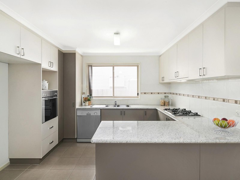 6 Hewett Crescent, Franklin ACT 2913