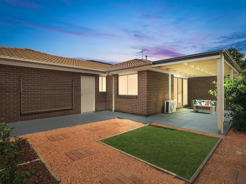6 Hewett Crescent, Franklin ACT 2913