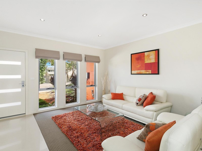 19 Oberon Close, Harrison ACT 2914