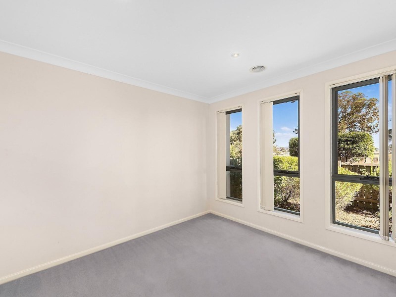 149 Anthony Rolfe Avenue, Gungahlin ACT 2912