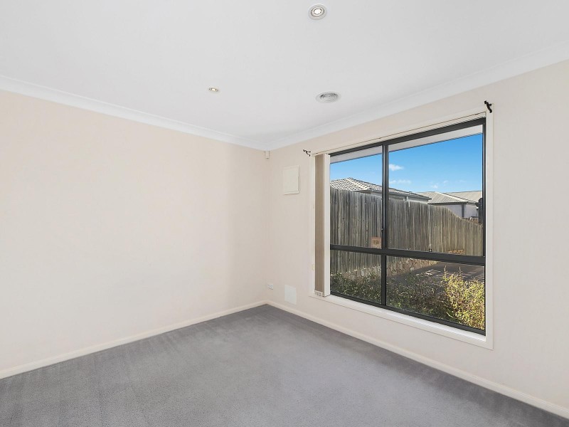 149 Anthony Rolfe Avenue, Gungahlin ACT 2912
