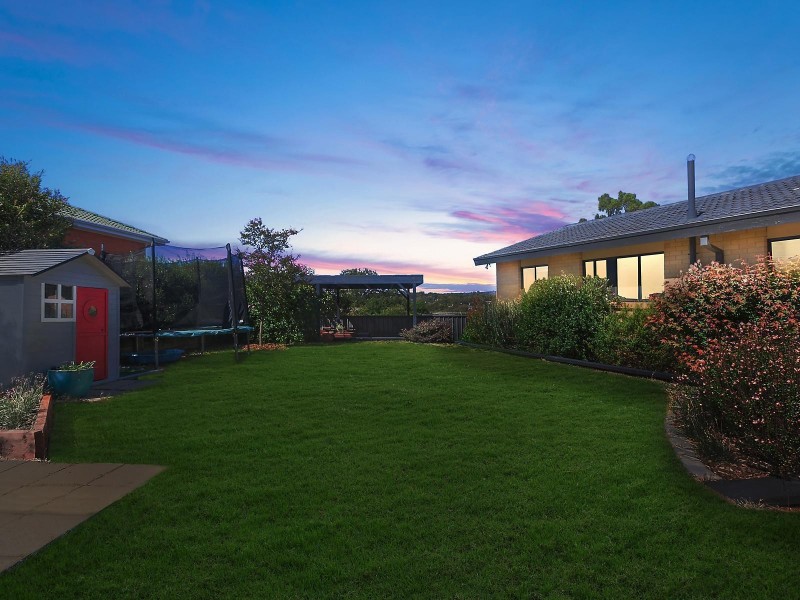 2 Holland Street, Macgregor ACT 2615