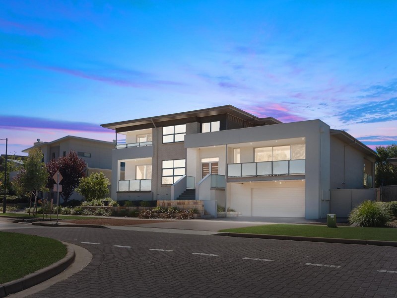 29 Quinane Avenue, Forde ACT 2914