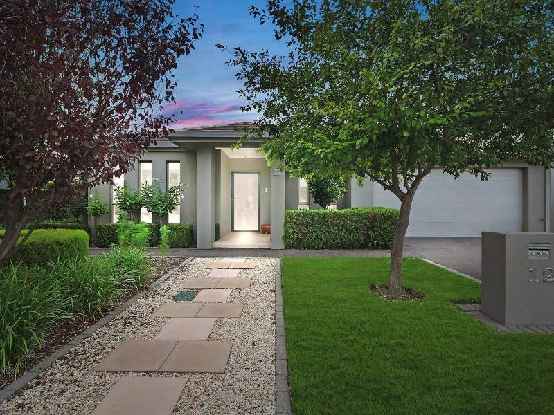 12 Kalianna Street, Harrison ACT 2914