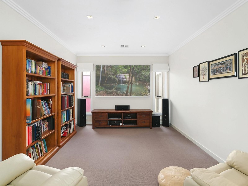 12 Kalianna Street, Harrison ACT 2914