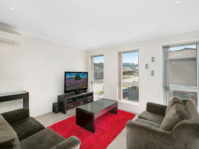 6 Plimsoll Drive, Casey ACT 2913
