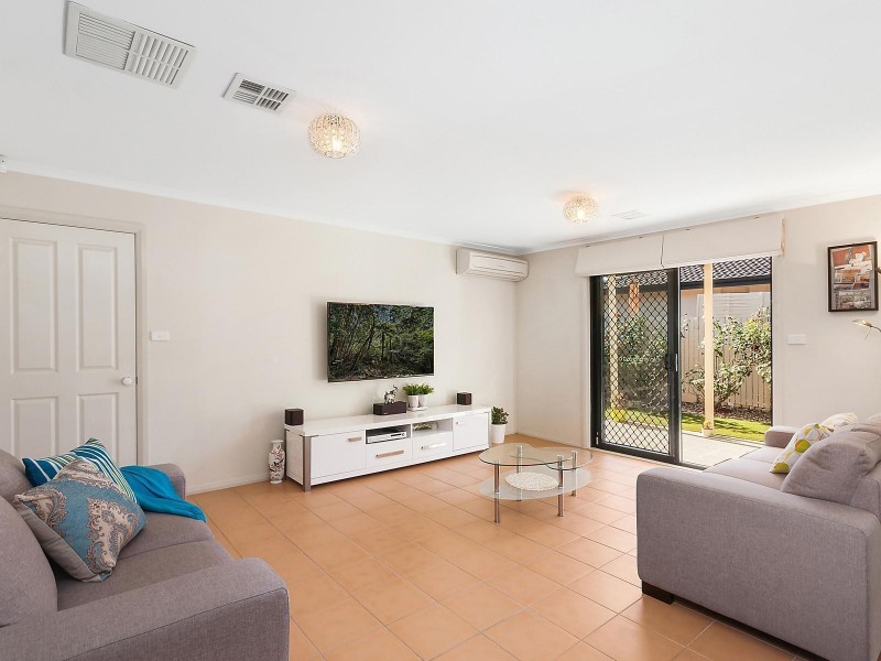 8 Genoa Street, Amaroo ACT 2914