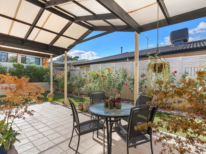 8 Genoa Street, Amaroo ACT 2914