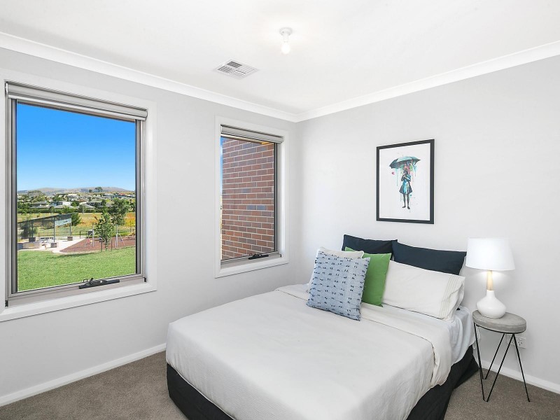 33 Volpato Street, Forde ACT 2914
