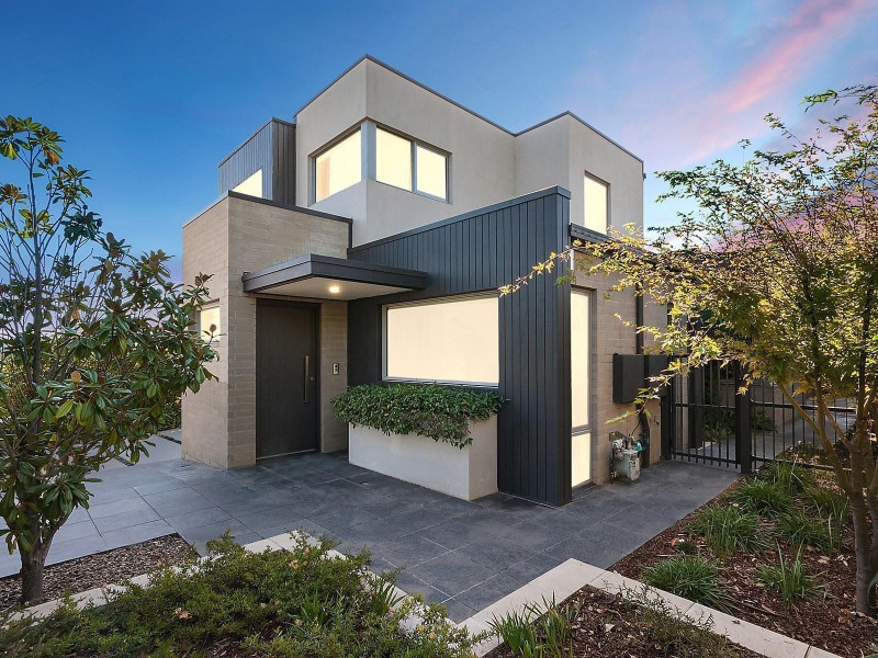 10 Liddell Street, Franklin ACT 2913