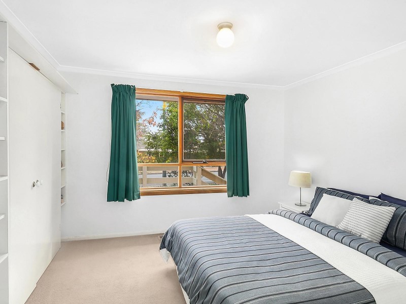 11 Beaurepaire Crescent, Holt ACT 2615