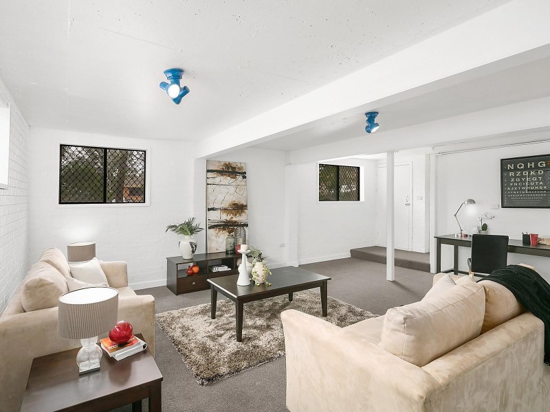 11 Beaurepaire Crescent, Holt ACT 2615