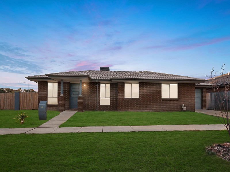 37 Bunima Crescent, Ngunnawal ACT 2913