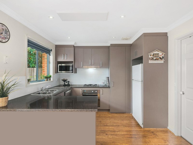 14 Glow Worm Grove, Harrison ACT 2914