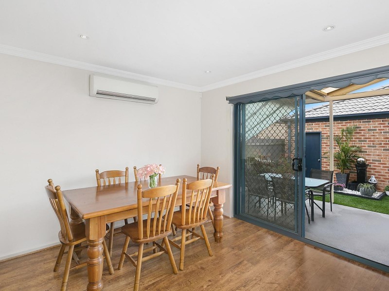 14 Glow Worm Grove, Harrison ACT 2914