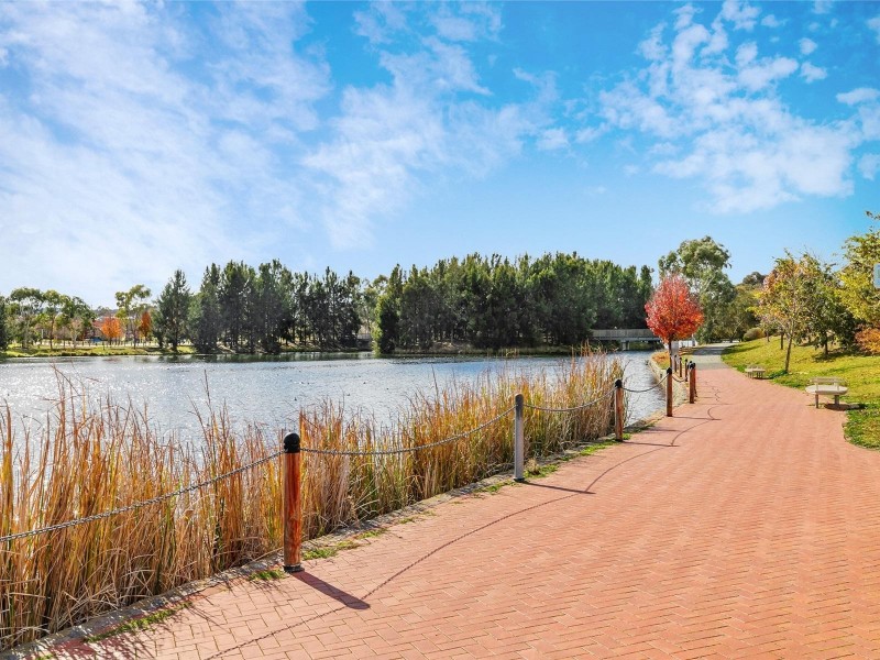 22 Winarlia Lane, Gungahlin ACT 2912