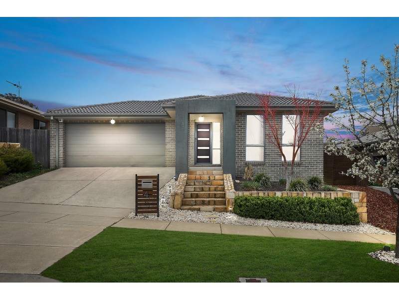 4 Dinah Street, Bonner ACT 2914