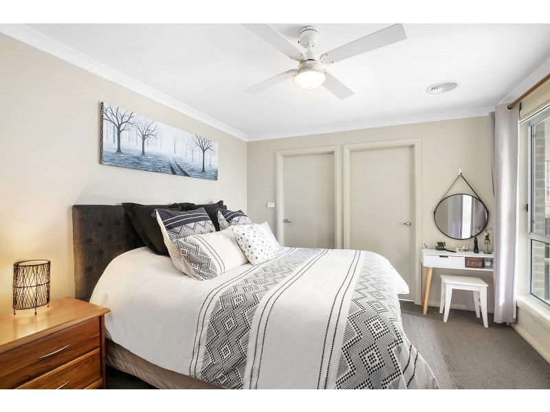 4 Dinah Street, Bonner ACT 2914