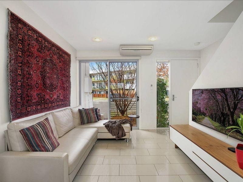 12 Taplow Street, Crace ACT 2911