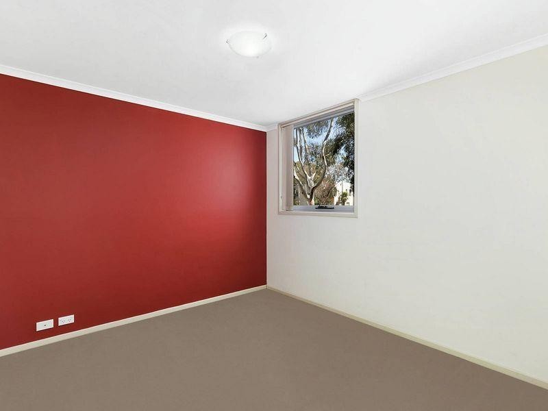 22/2 Eardley Street, Bruce ACT 2617