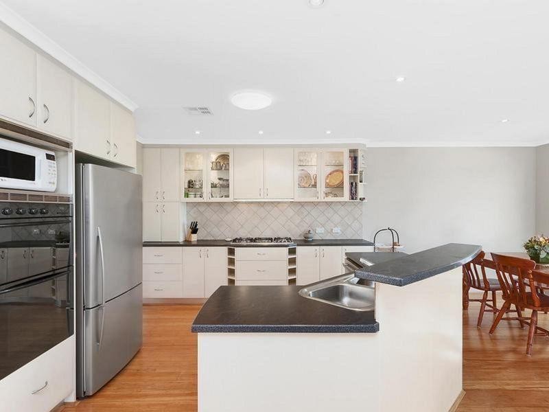 27 Sue Geh Circuit, Nicholls ACT 2913