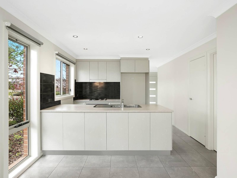 49 Stowport Avenue, Crace ACT 2911