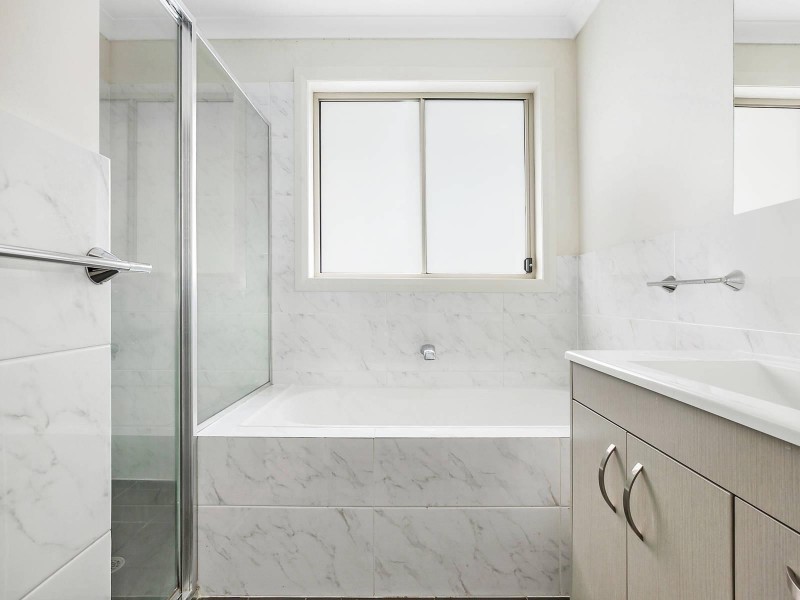 49 Stowport Avenue, Crace ACT 2911