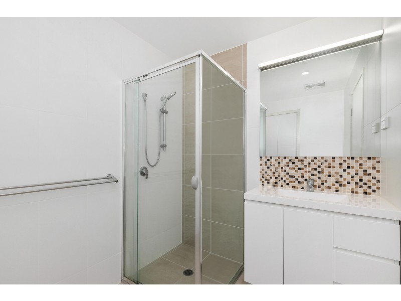 102/230 Flemington Road, Harrison ACT 2914