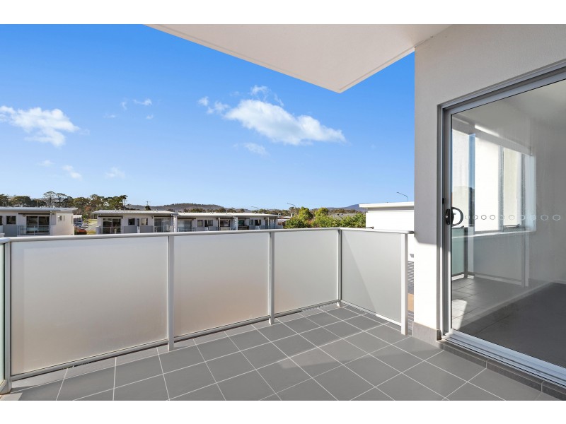 102/230 Flemington Road, Harrison ACT 2914