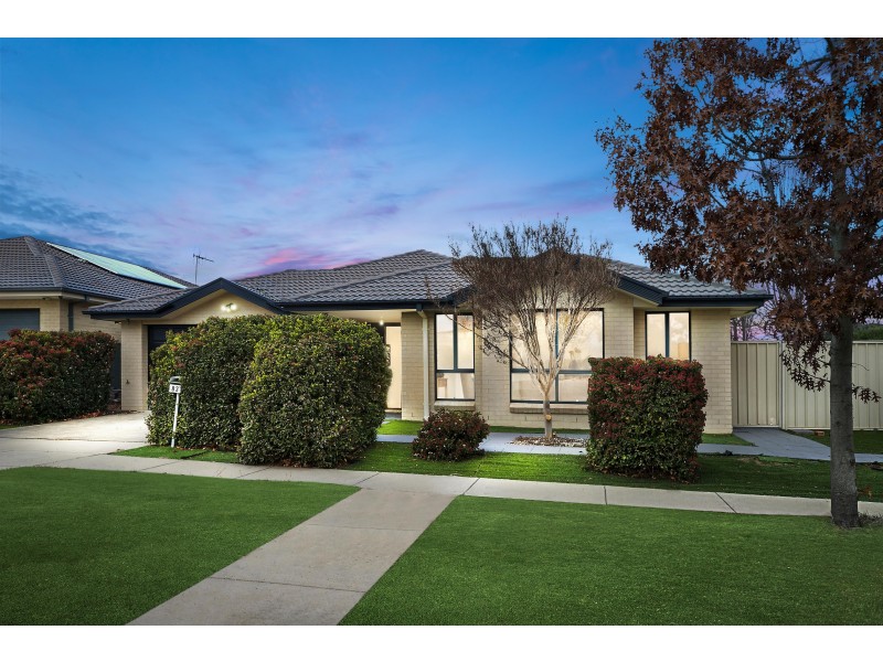 83 Christina Stead Street, Franklin ACT 2913