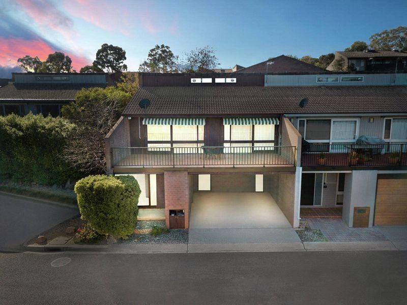 30 Jewell Close, Swinger Hill ACT 2606