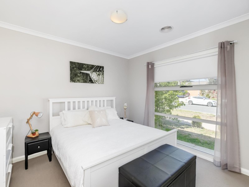 176 Langtree Crescent, Crace ACT 2911