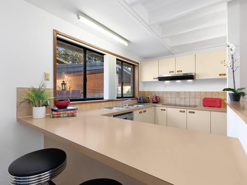 14/124 De Burgh Street, Lyneham ACT 2602