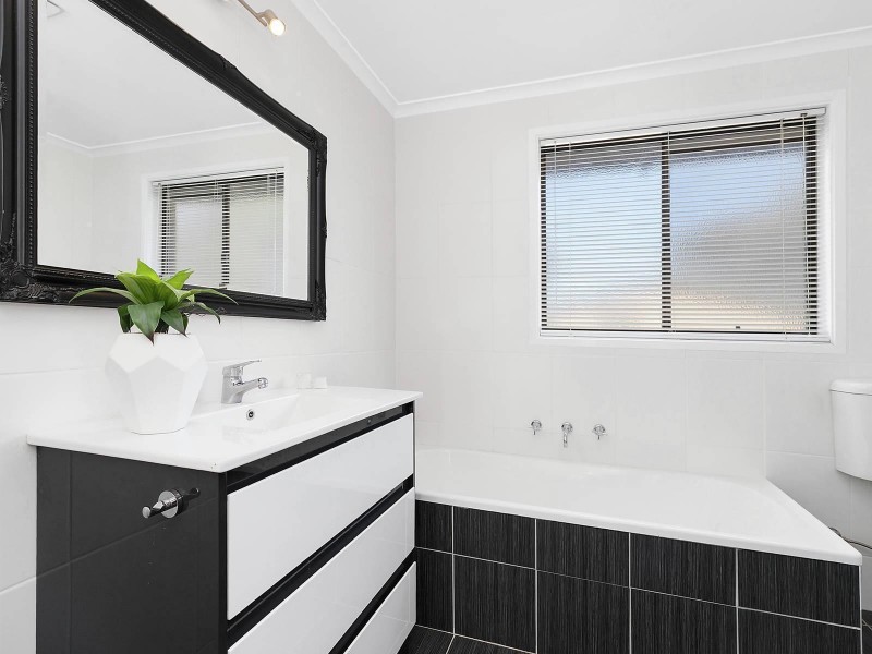 14/124 De Burgh Street, Lyneham ACT 2602