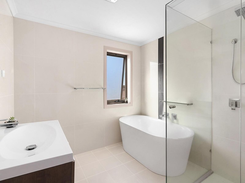 5 Lucy Beeton Crescent, Bonner ACT 2914