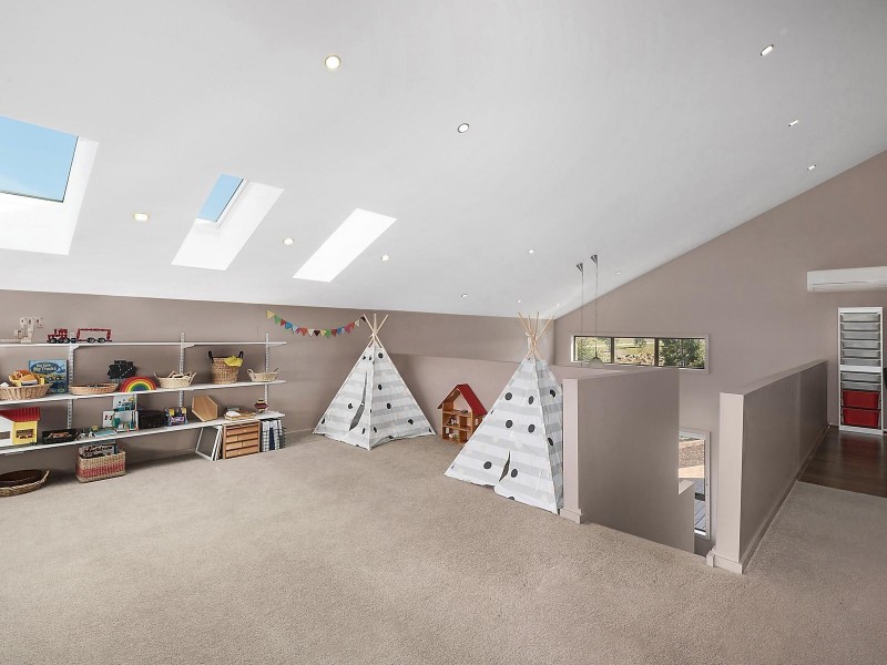 5 Lucy Beeton Crescent, Bonner ACT 2914