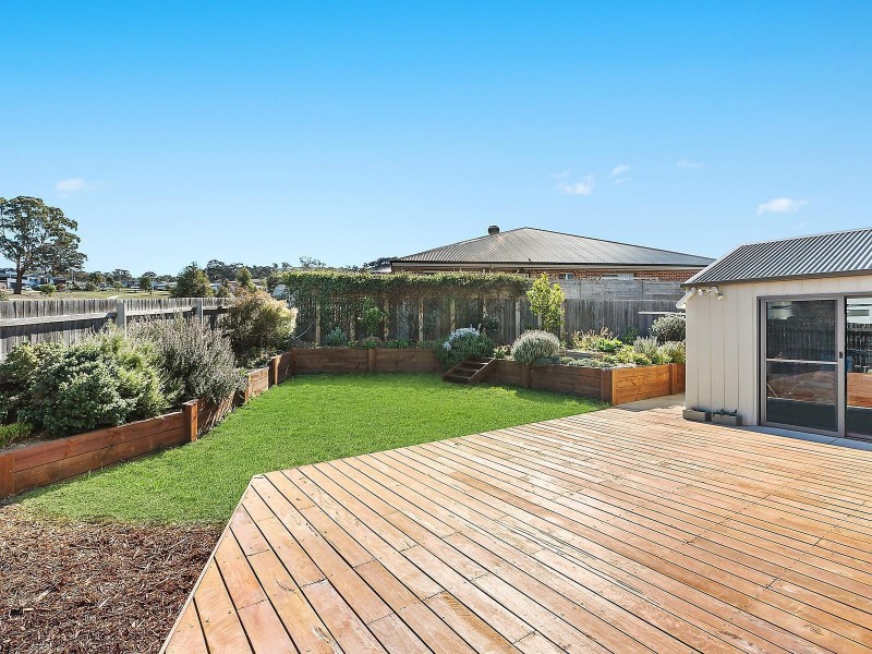 5 Lucy Beeton Crescent, Bonner ACT 2914