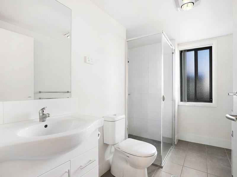 29/82 Henry Kendall Street, Franklin ACT 2913