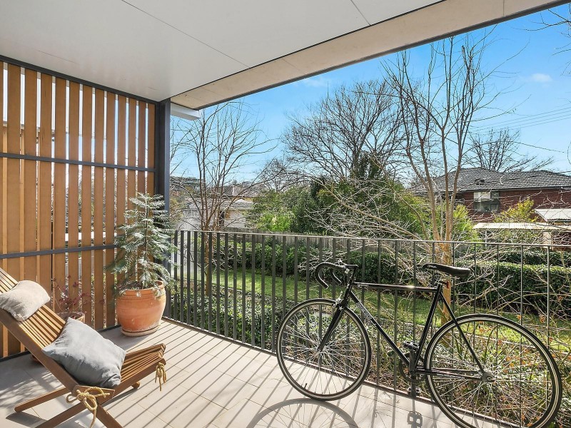 20/50 Lowanna Street, Braddon ACT 2612