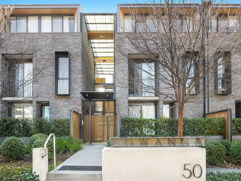 20/50 Lowanna Street, Braddon ACT 2612