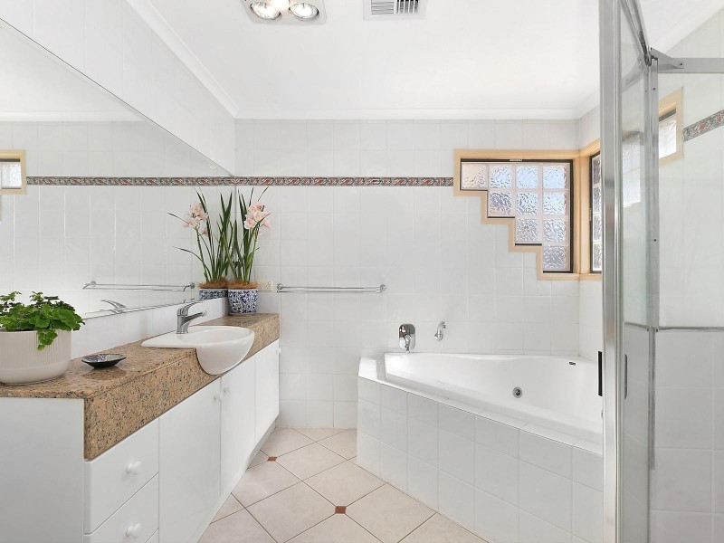 19 Melaleuca Gardens, Nicholls ACT 2913