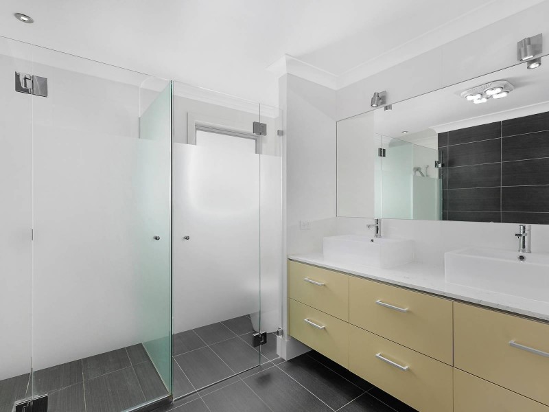 8 Hooton Street, Forde ACT 2914