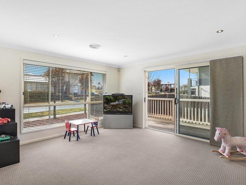 50 Hurrell Street, Forde ACT 2914