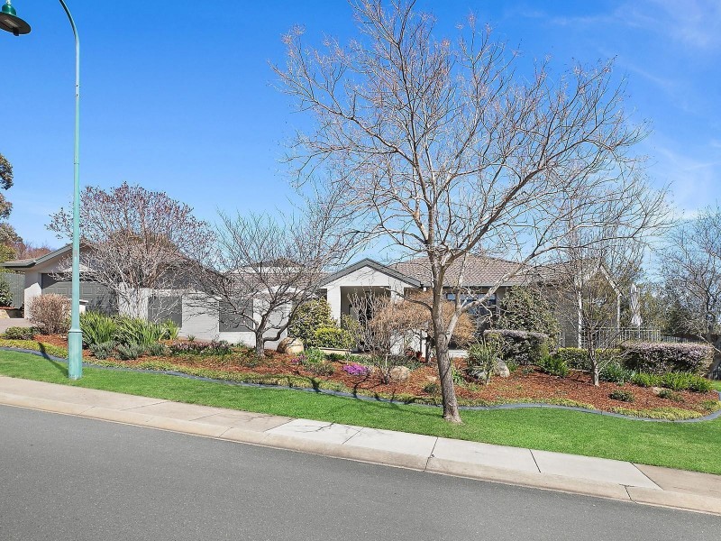 33 Whitfield Circuit, Nicholls ACT 2913