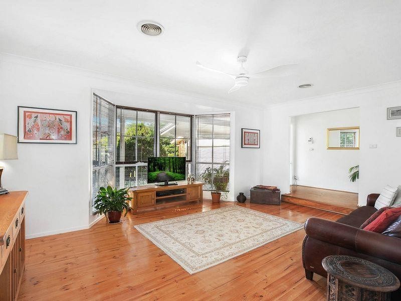 18 Sharwood Crescent, Evatt ACT 2617