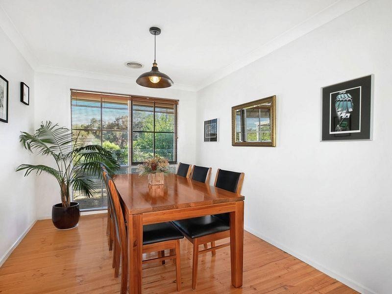 18 Sharwood Crescent, Evatt ACT 2617