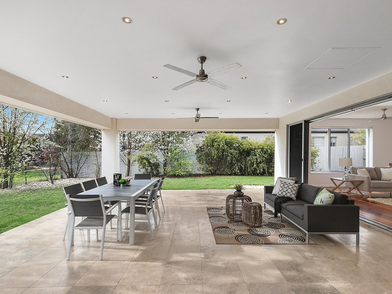 17 Bungle Bungle Crescent, Harrison ACT 2914