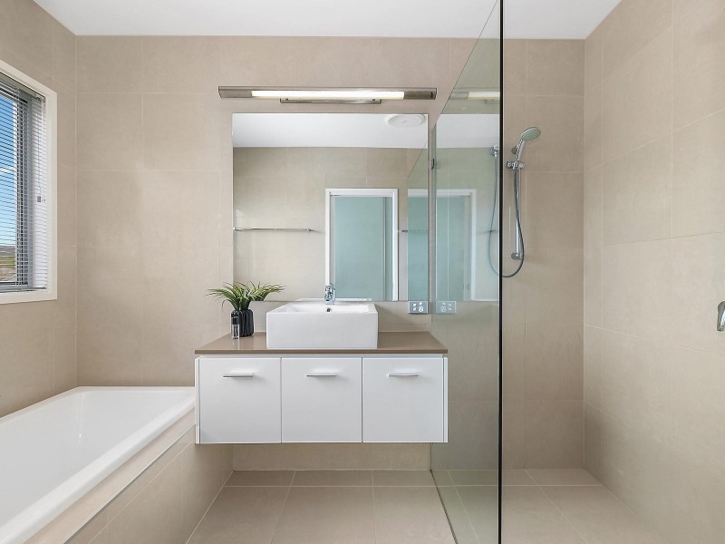 17 Bungle Bungle Crescent, Harrison ACT 2914